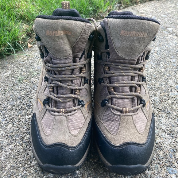 Waterproof Northside Snohomish hiking boots - Picture 2 of 10